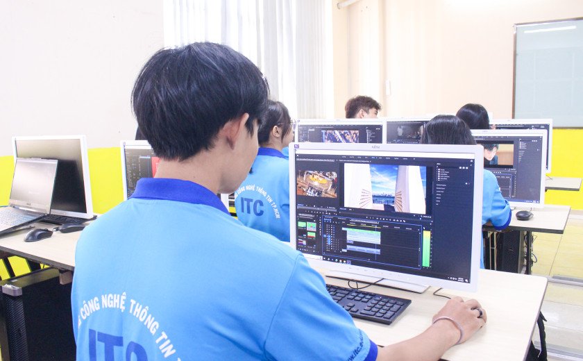 Ngành Công nghệ, điện tử