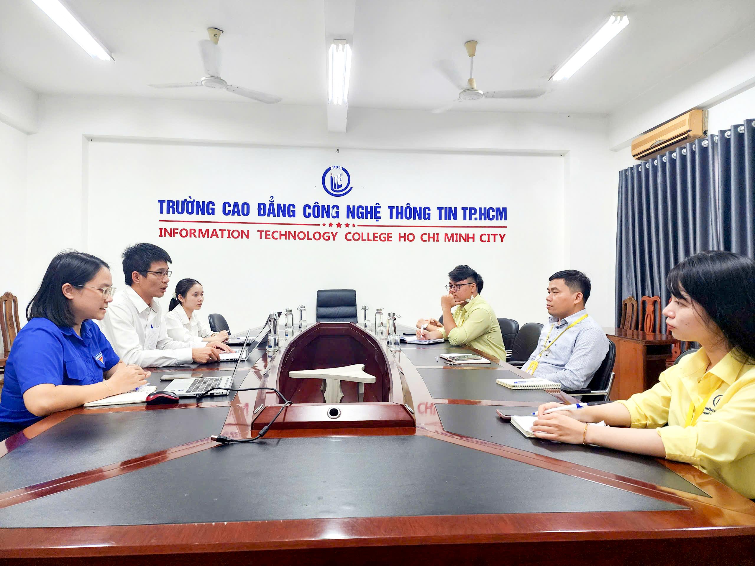 ITC hợp tác với Trung tâm Internet Việt Nam mở rộng cơ hội số cho sinh viên