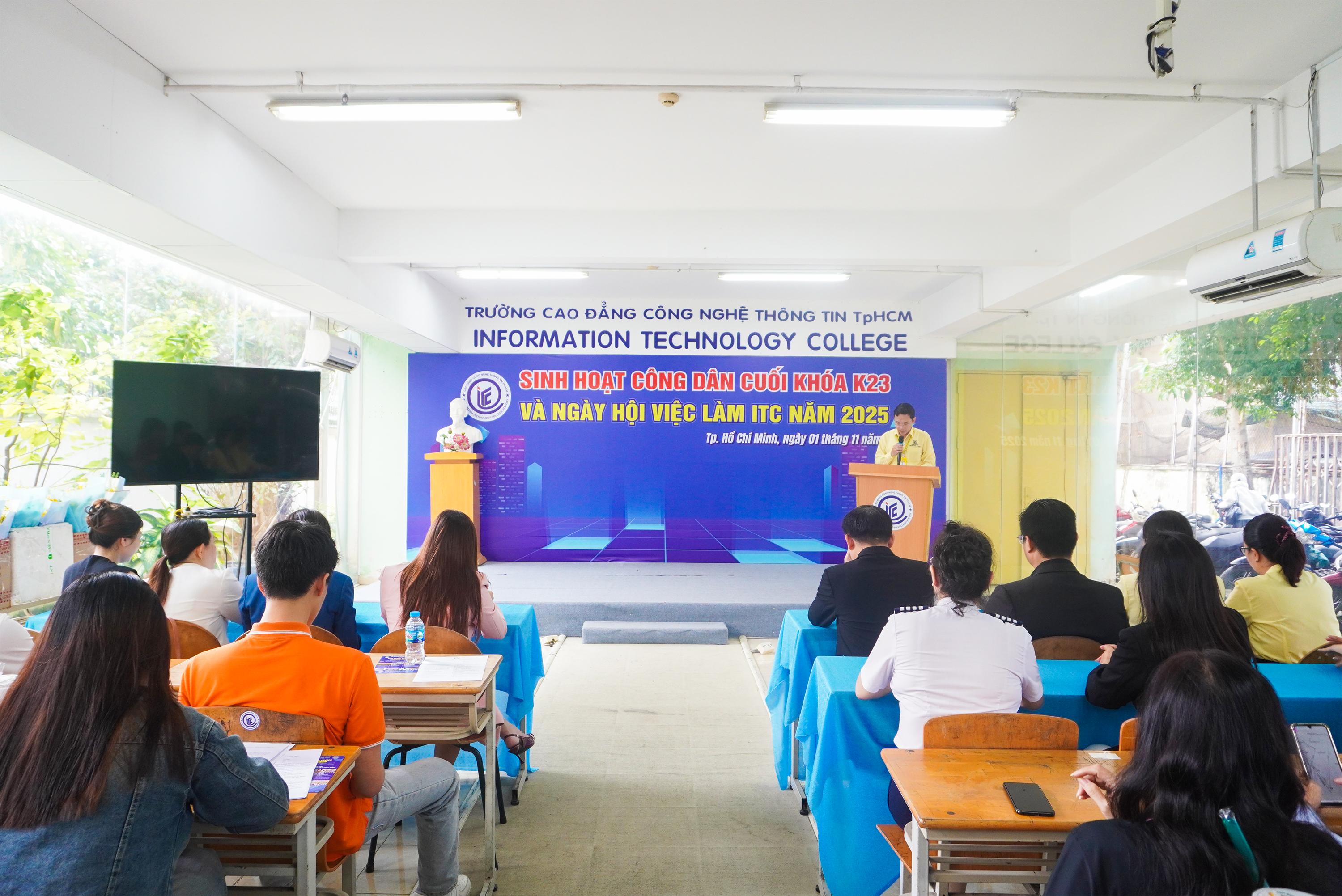 Sôi nổi sinh hoạt công dân cuối khóa K23 & Ngày hội việc làm ITC 2025 Hành trang vững chắc – Cơ hội nghề nghiệp rộng mở