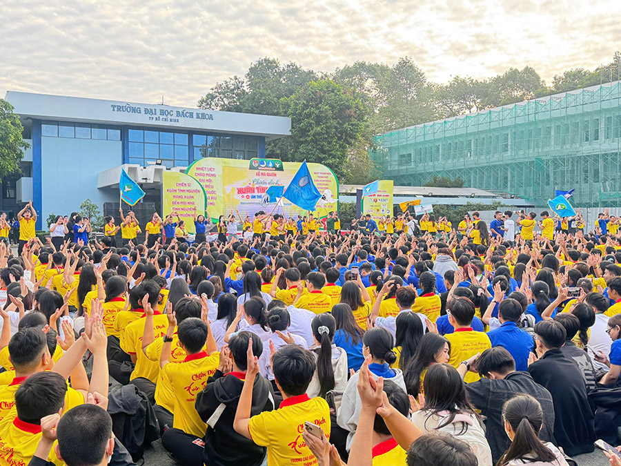 Sinh viên ITC hưởng ứng lễ ra quân Xuân tình nguyện 2026 cấp Thành phố