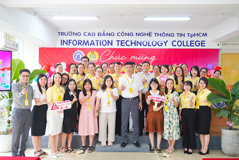 ITC tổ chức chương trình Chào mừng Ngày Quốc tế Phụ nữ 8/3 dành cho CB-GV-NV nữ