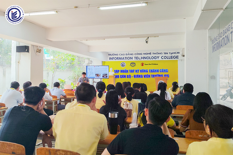 Tập huấn TOT kỹ năng thành công cho Cán bộ – Giảng viên Trường ITC: Nâng cao năng lực, đồng hành cùng sinh viên hội nhập