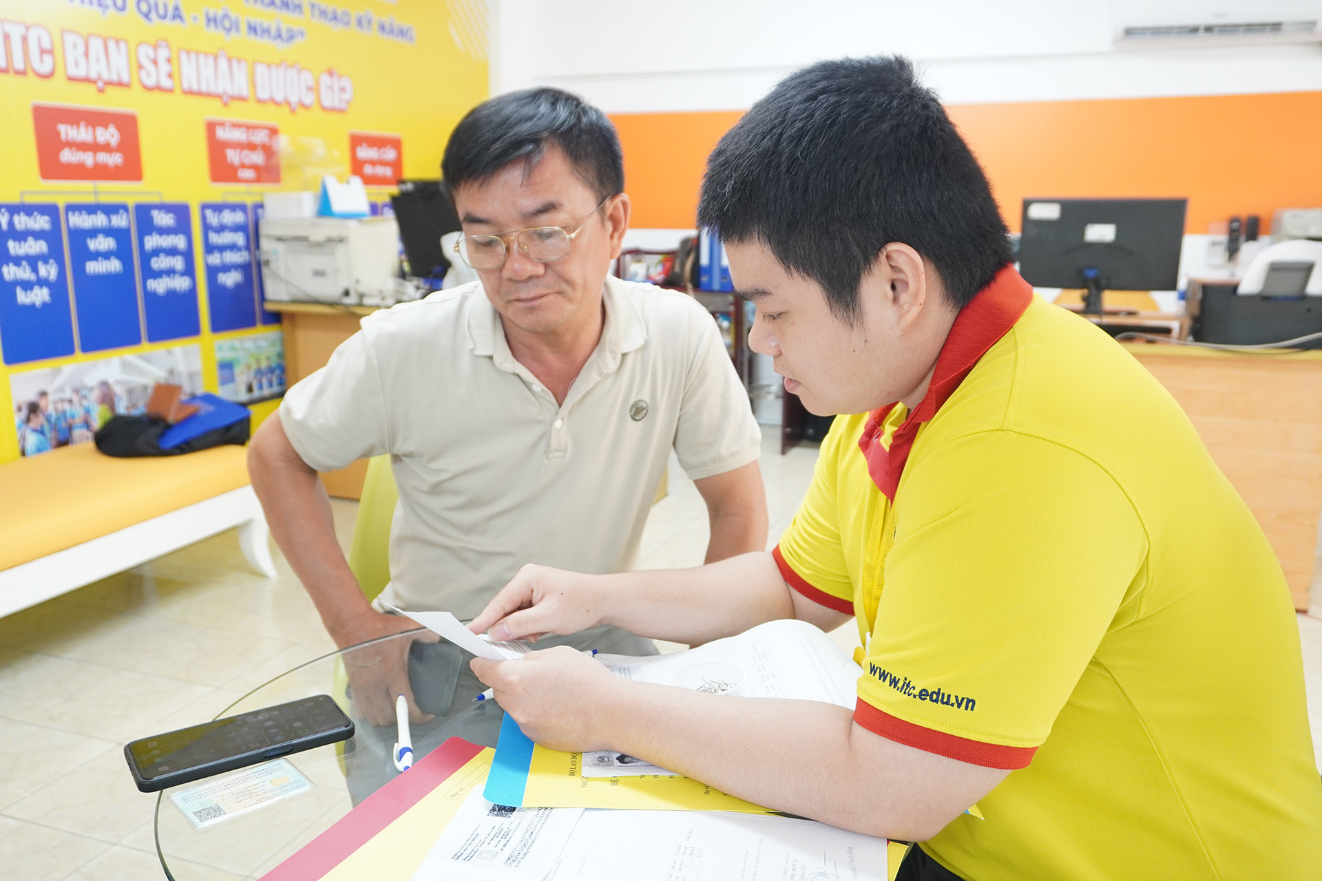 Chọn ngành học thế nào là phù hợp?